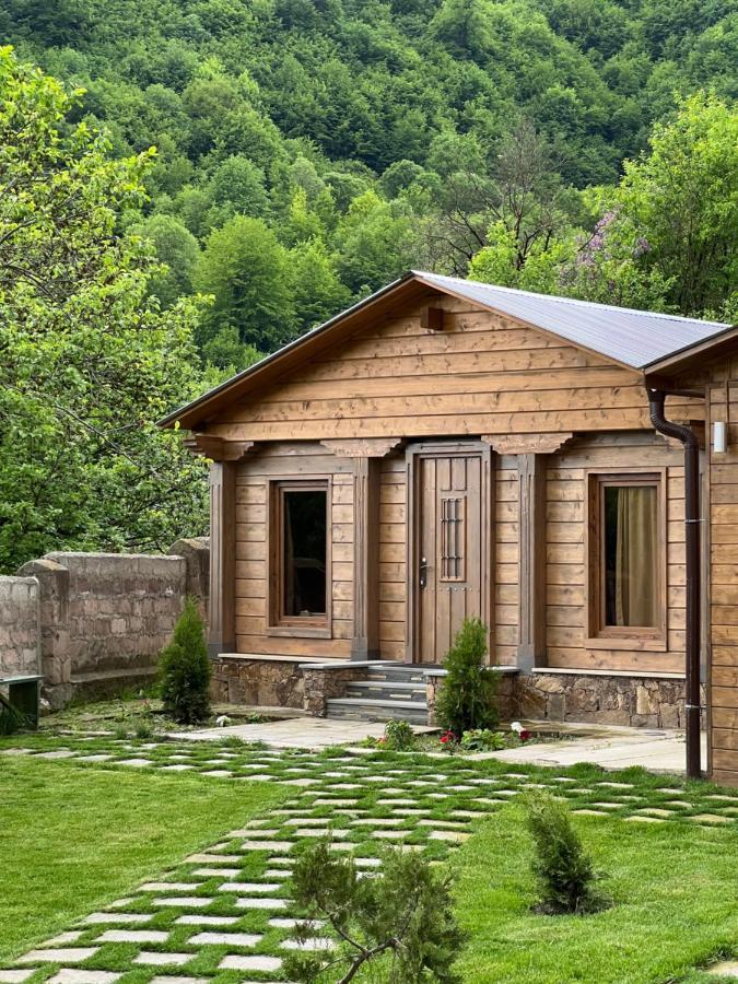 Balkonchik Guesthouse Dilijan Exterior photo