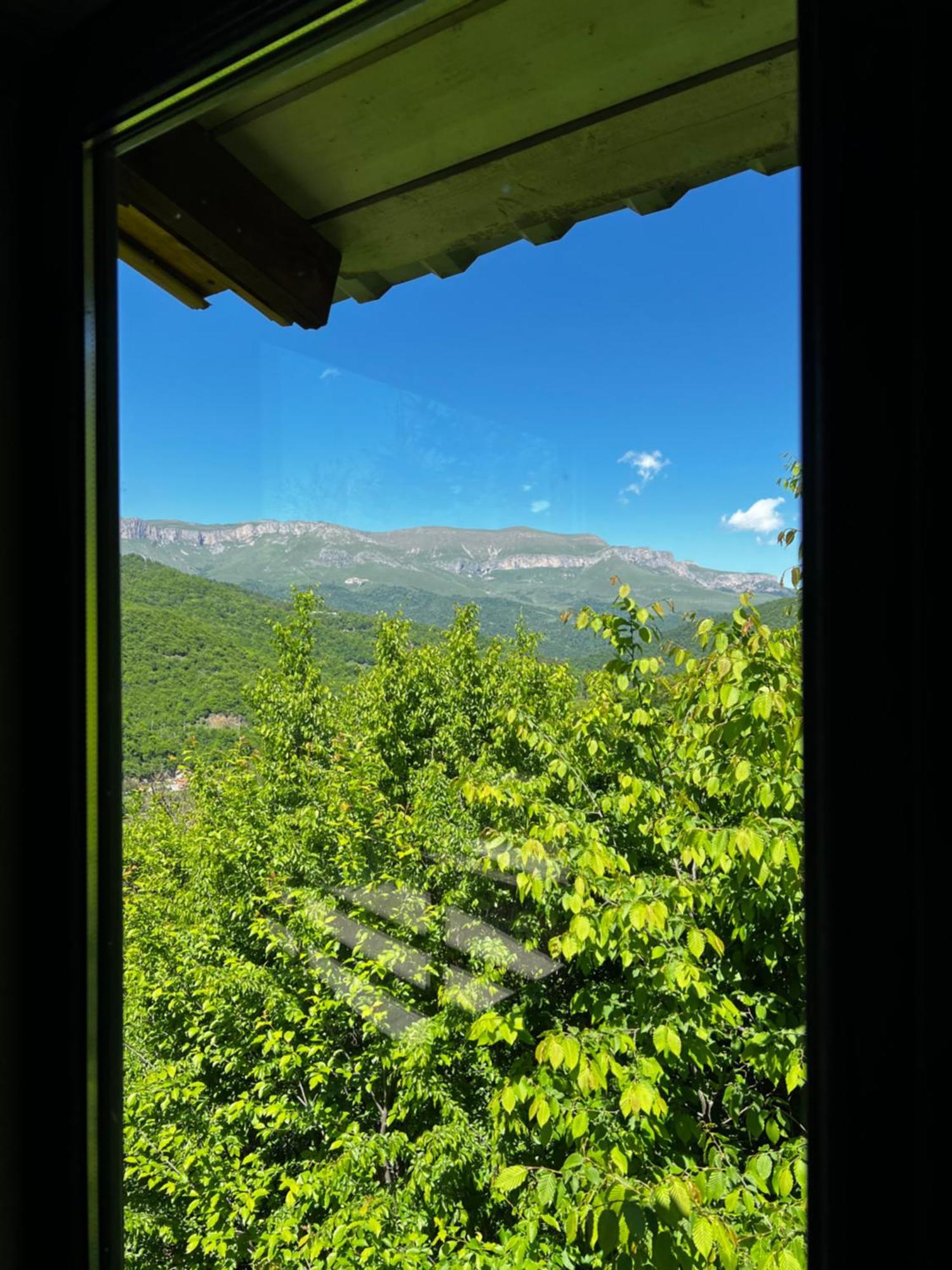 Balkonchik Guesthouse Dilijan Exterior photo
